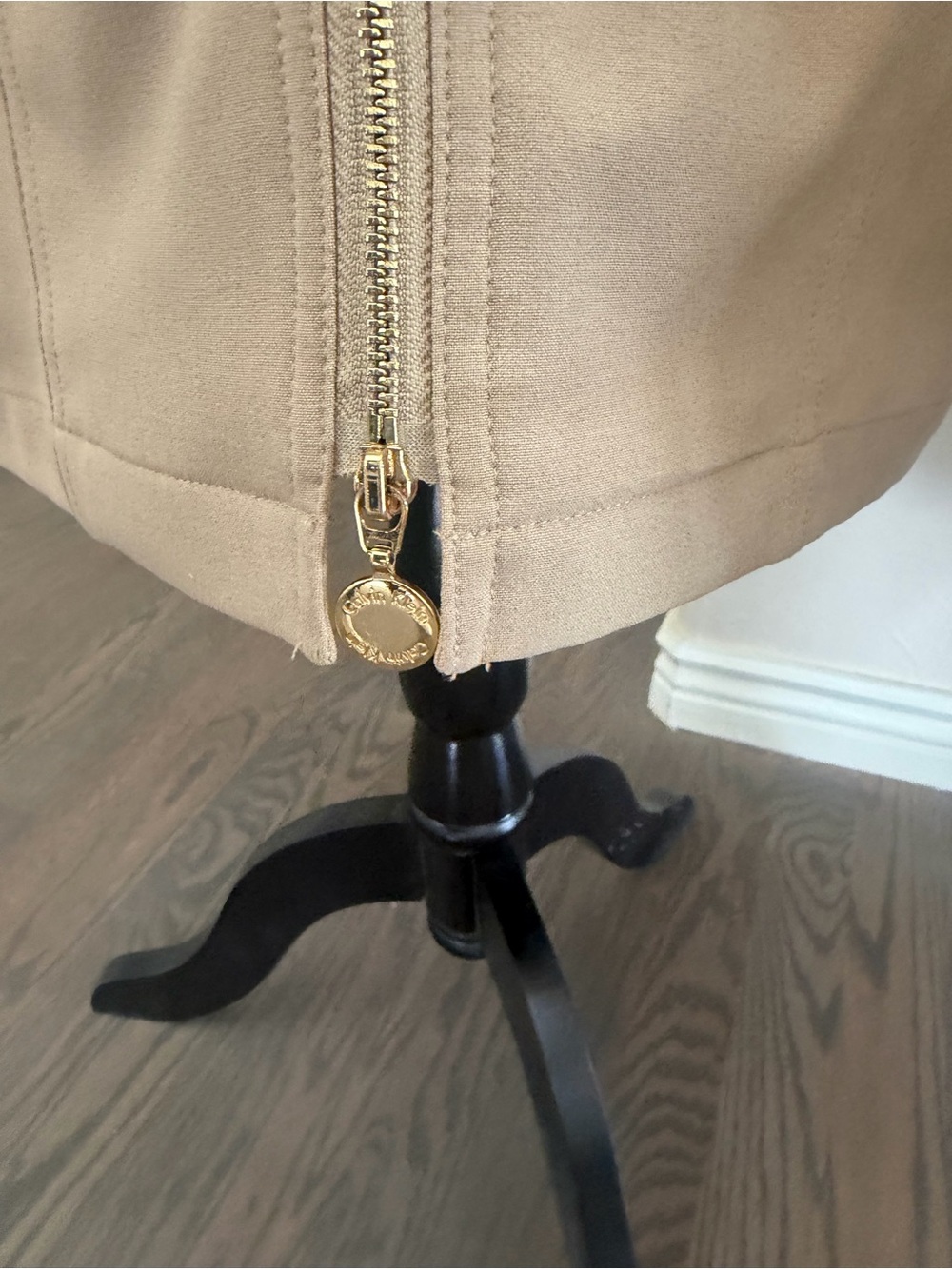 Calvin Klein Sleeveless Khaki Utility Shift Dress - Picture 6 of 7